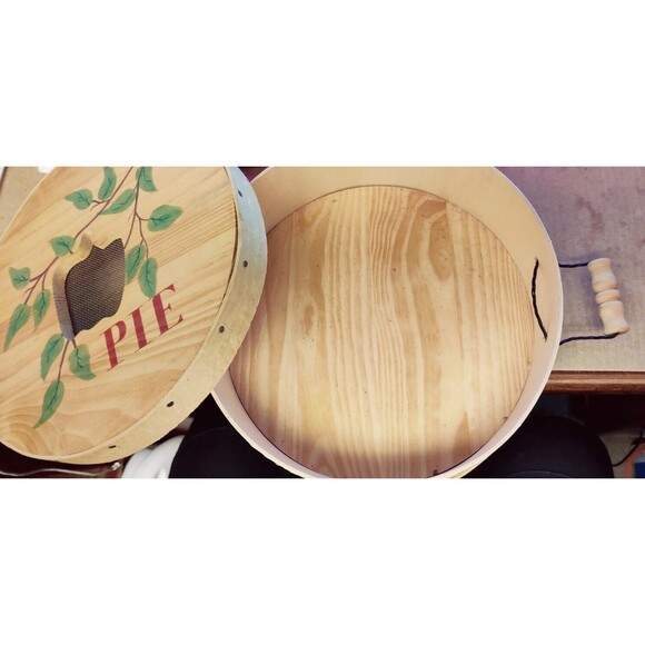 PIE HOLDER/ CARRIER bentwood box 2 Handled Hand Painted Farmhouse 11" W - Picture 4 of 6